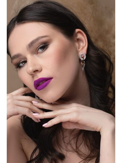 Aden-Cosmetics-ZHidkaya-pomada-Liquid-Lipstick-26-Purple-svotchi
